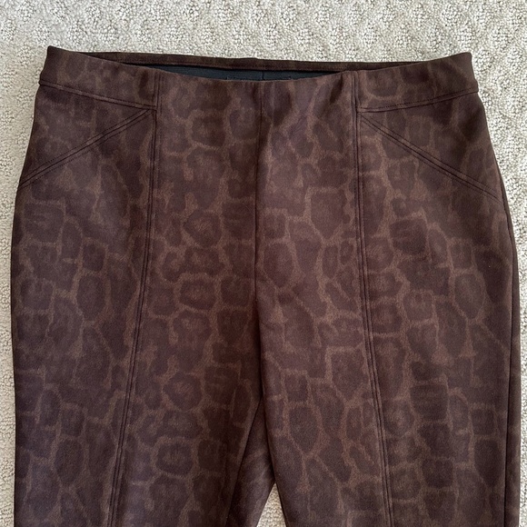 Peace of Cloth Faux Suede Cheetah Print Sloane Pant Brown Size Small Casual - Picture 6 of 16